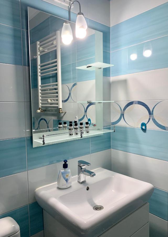 Sunny Central Apartments Сучава Экстерьер фото